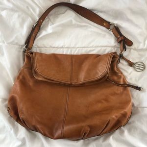 Leather shoulder bag